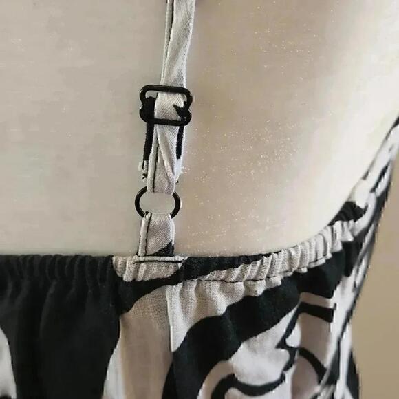 Old Navy Black And White Flower Pattern Speghatti Strap Dress Us S - Picture 9 of 11